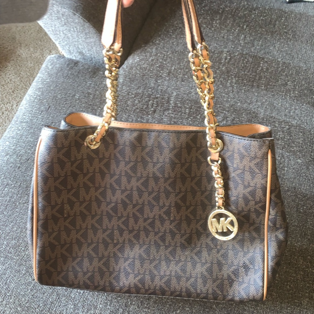 Brown Michael Kors Purse 👜 ✨